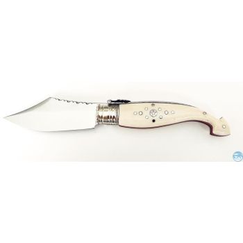 Navaja José Antonio Herreros Colacuerno con hoja de acero 440C de 8 cm y empuñadura de asta de ciervo con separadores rojos de 10